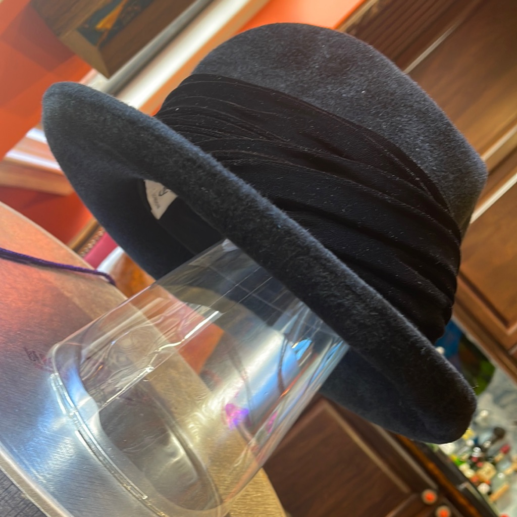 Nwot Peter Bettley London Black Felt And Velvet Hat From Saks Fifth Ave